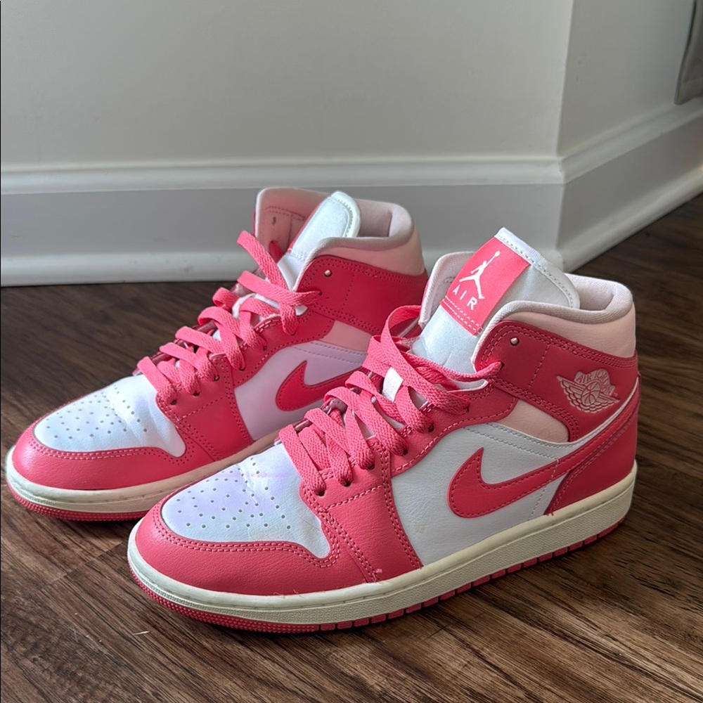 Jordan Women's Pink and White Sneakers